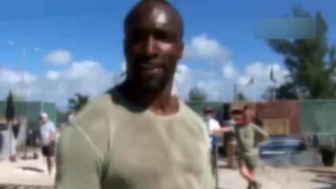 该游戏以其直观的操作系统和极高的自由度吸引了众多玩家